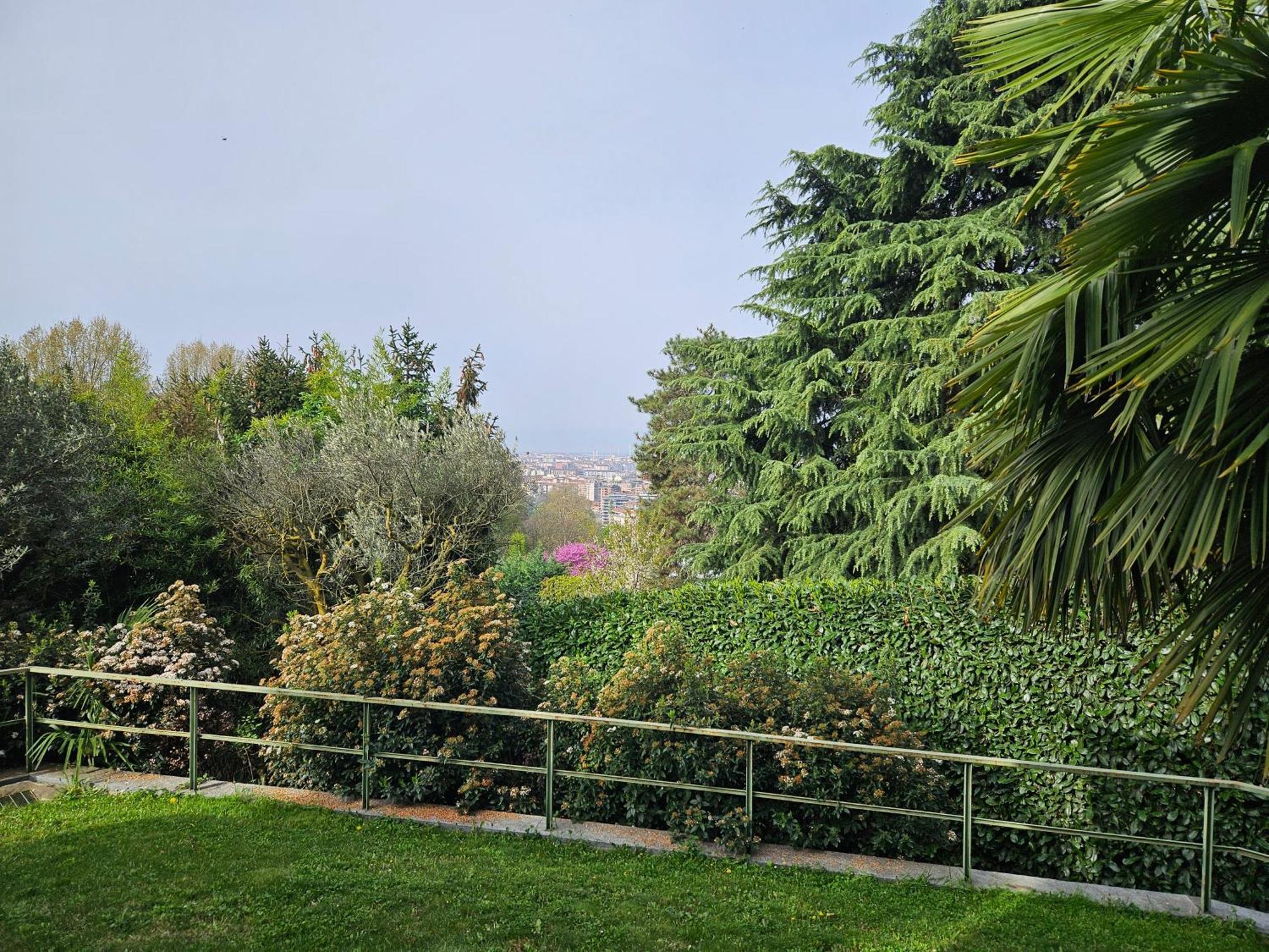 Villa In Precollina トリノ エクステリア 写真
